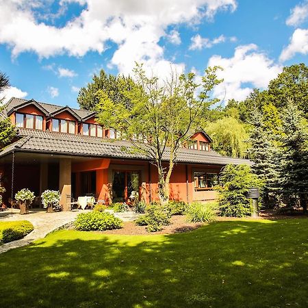 Agat Hotel Лодз Екстериор снимка