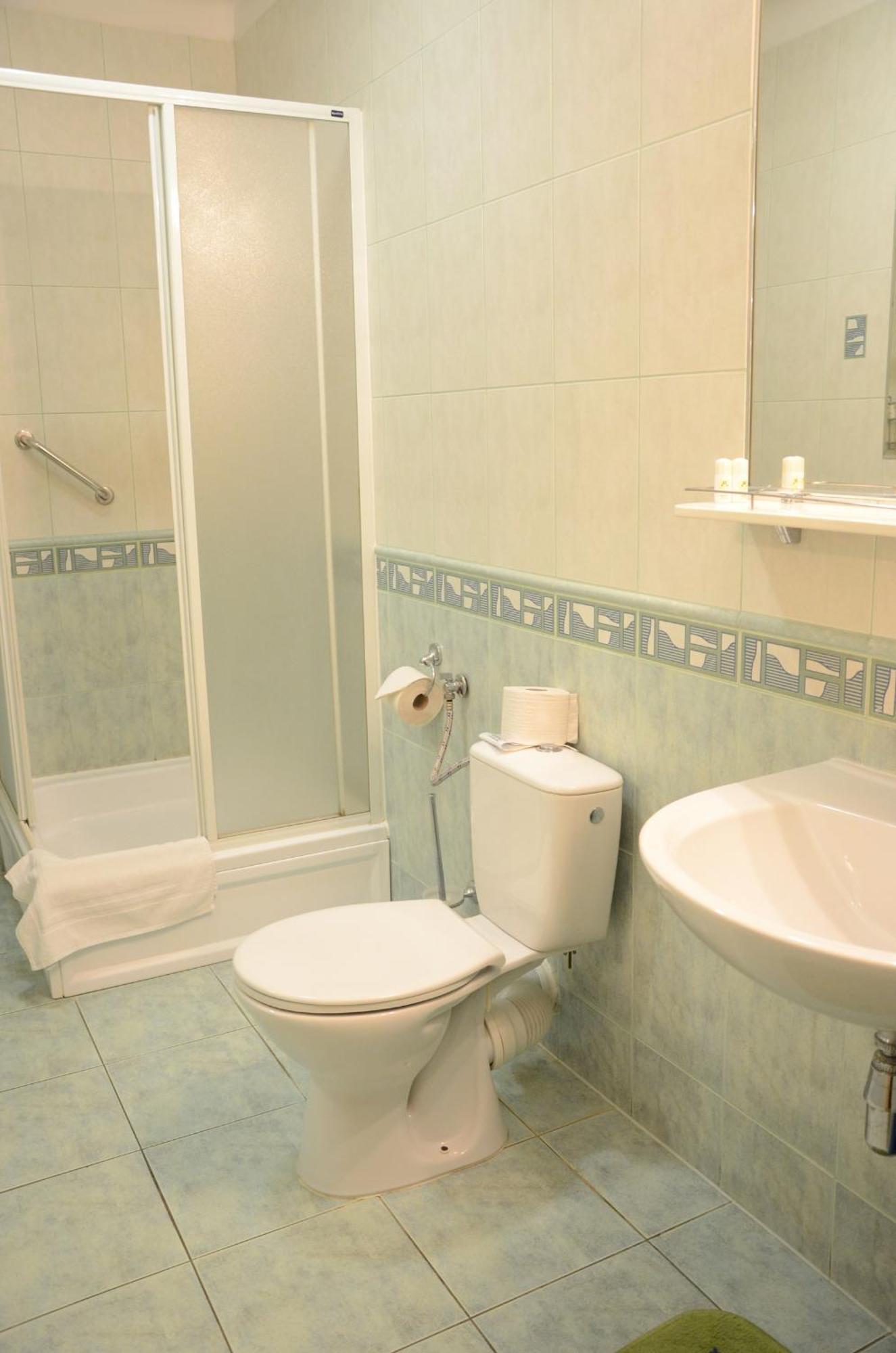 Agat Hotel Лодз Стая снимка